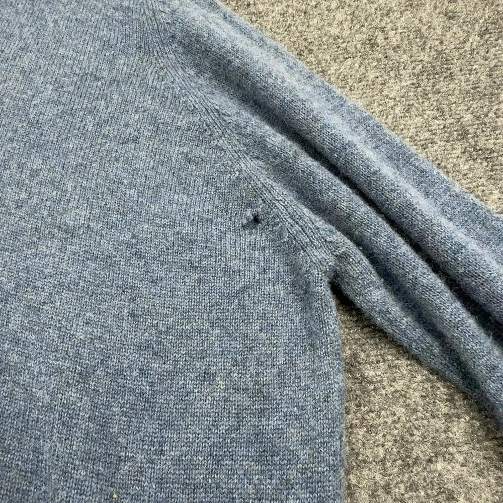 LL Bean Sweater Mens XL Blue Lambswool V Neck Tall Classic Casual Winter